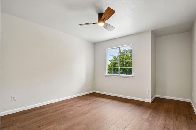 231 Altamont ST, Hutto, TX 78634