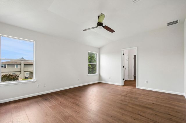 231 Altamont ST, Hutto, TX 78634