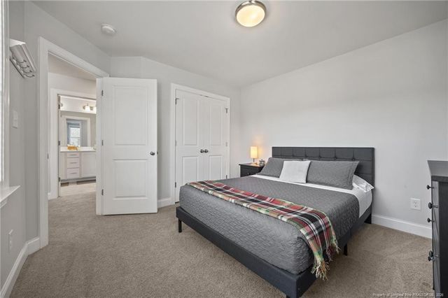 134 Spruce Hollow Circle, Spring Lake, NC 28390