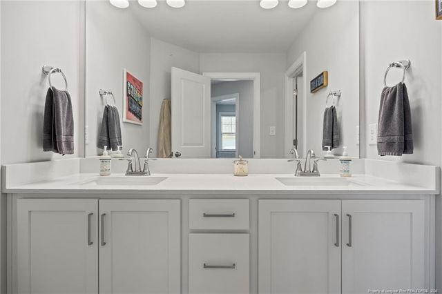 134 Spruce Hollow Circle, Spring Lake, NC 28390