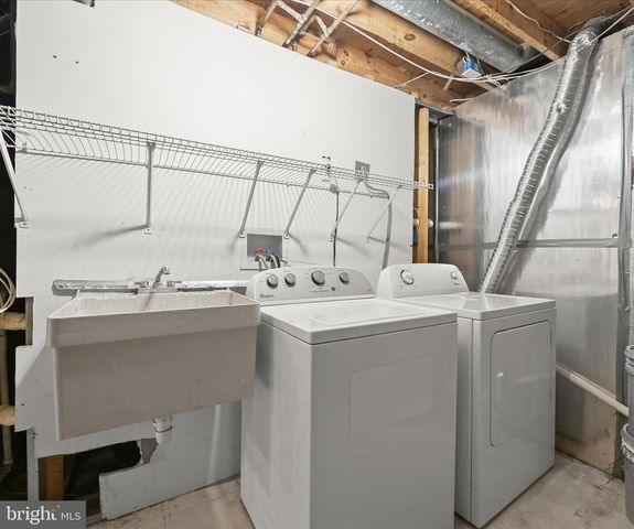 1696 GEMINI DR, Eldersburg, MD 21784