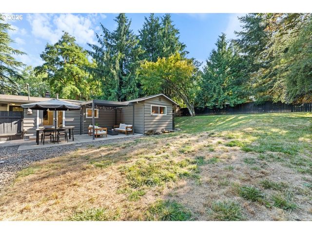 9101 Sw 23RD Dr, Portland, OR 97219