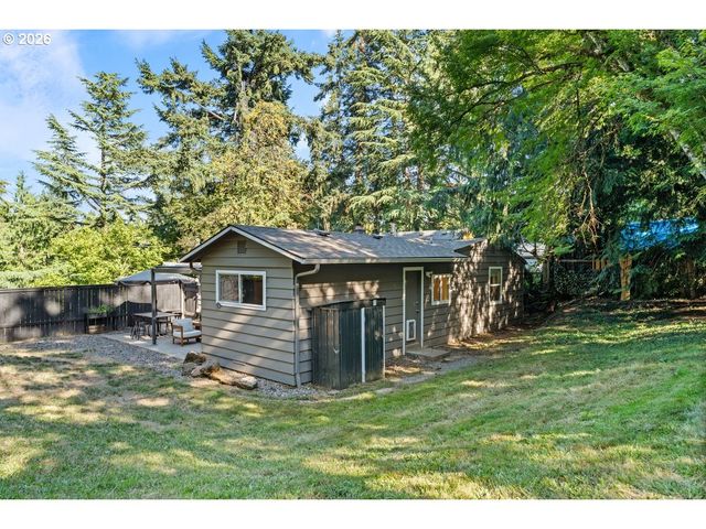 9101 Sw 23RD Dr, Portland, OR 97219