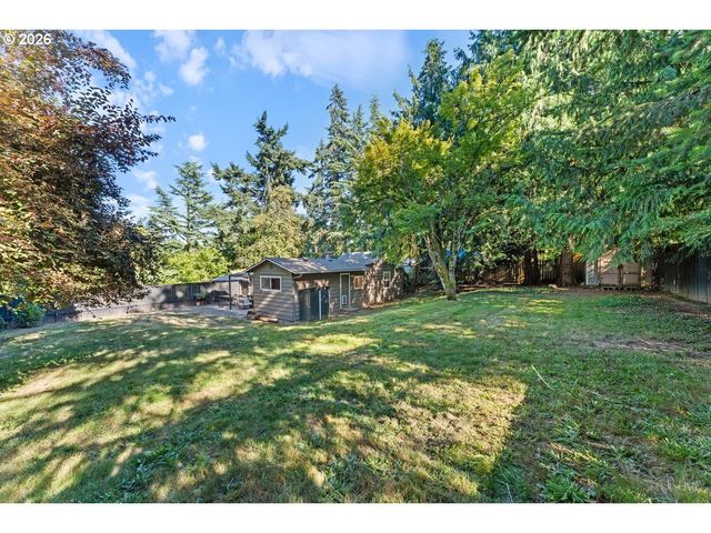9101 Sw 23RD Dr, Portland, OR 97219