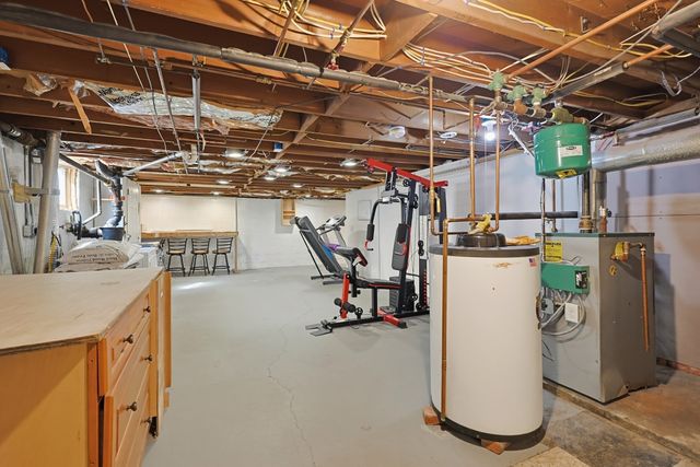 2 Malden St, Oxford, MA 01540