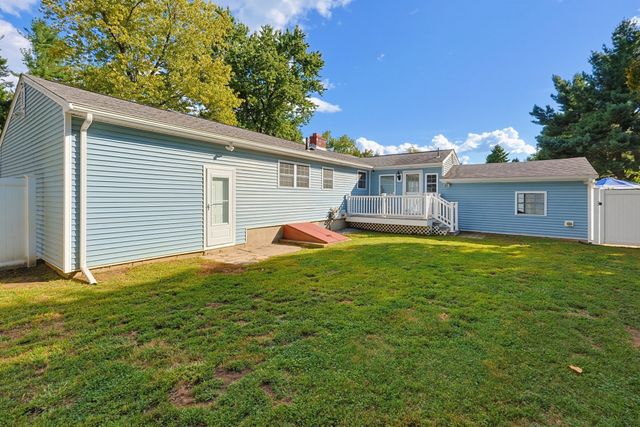 2 Malden St, Oxford, MA 01540