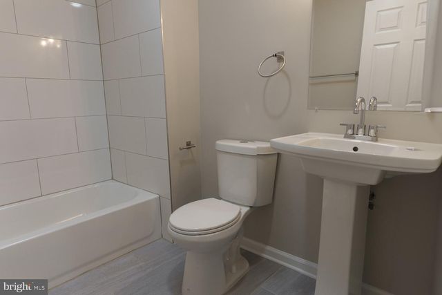 107 LARUE SQ S, Baltimore, MD 21225