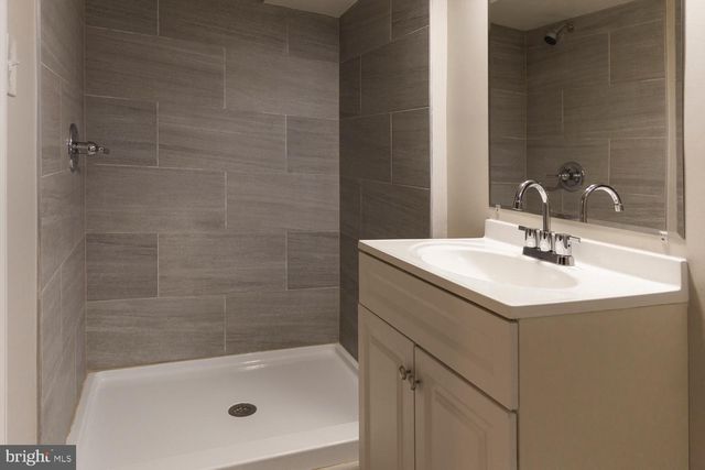 107 LARUE SQ S, Baltimore, MD 21225