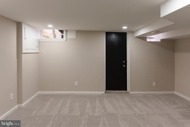 107 LARUE SQ S, Baltimore, MD 21225