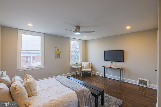 107 LARUE SQ S, Baltimore, MD 21225