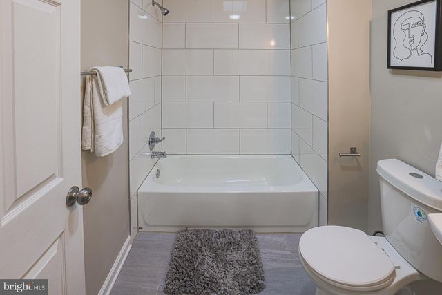 107 LARUE SQ S, Baltimore, MD 21225