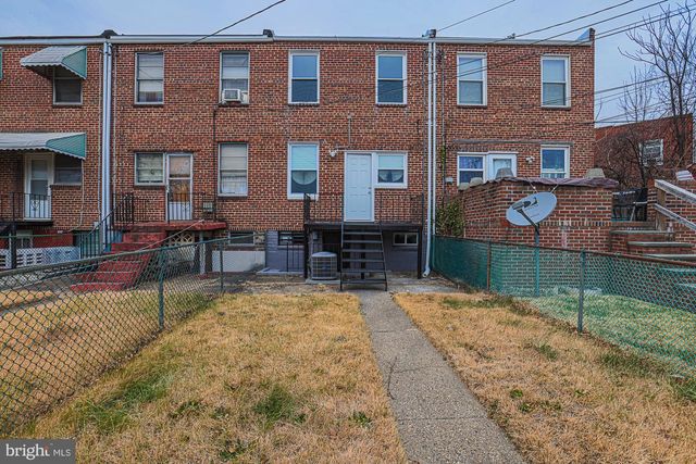 107 LARUE SQ S, Baltimore, MD 21225