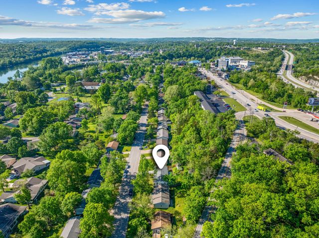 641 Eiserman Avenue, Branson, MO 65616