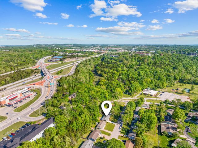 641 Eiserman Avenue, Branson, MO 65616