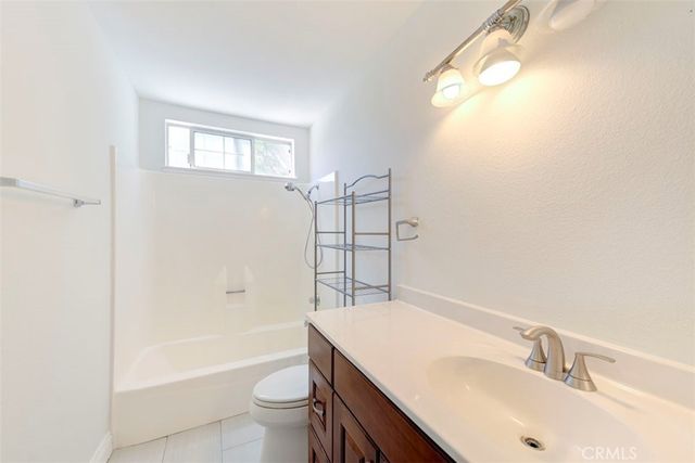 28432 Casanal, Mission Viejo, CA 92692