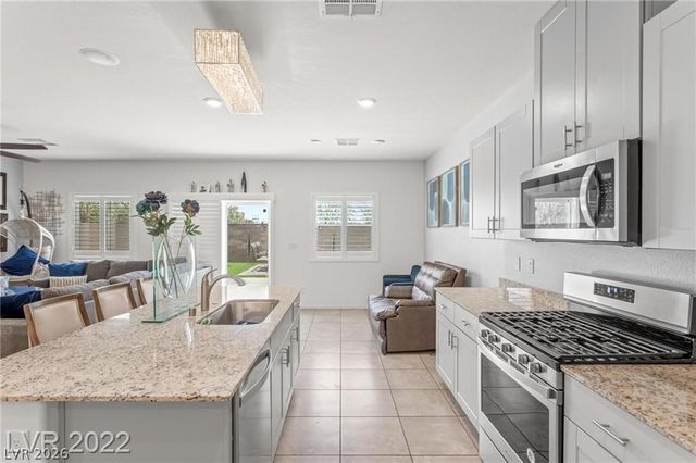 9161 Rolling Sky Drive, Las Vegas, NV 89178