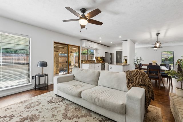 5069 Aztec Drive, The Colony, TX 75056