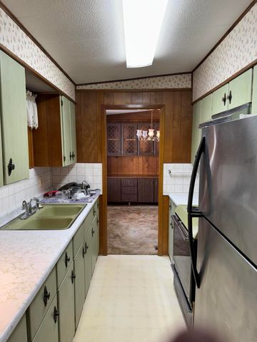 15834 Jackpine Road, La Pine, OR 97739