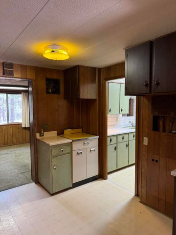 15834 Jackpine Road, La Pine, OR 97739