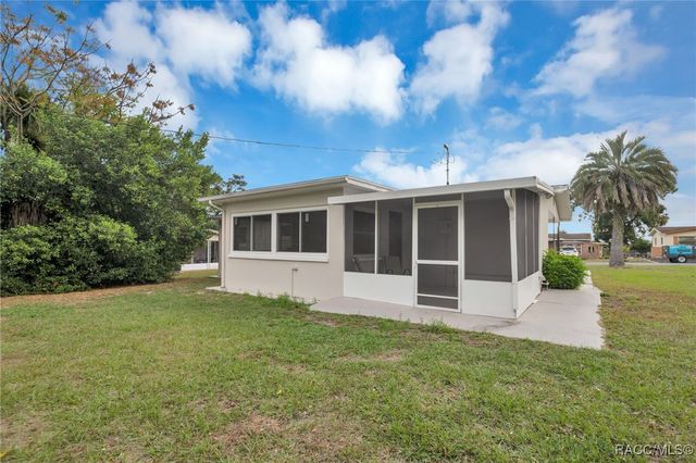 6 N Davis Street, Beverly Hills, FL 34465