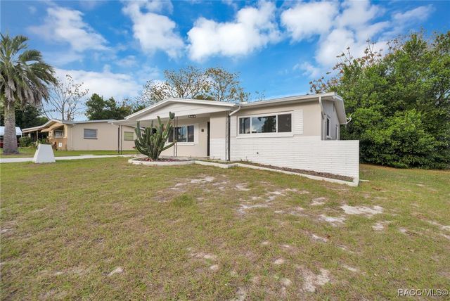 6 N Davis Street, Beverly Hills, FL 34465