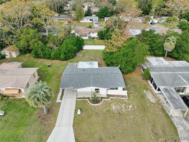 6 N Davis Street, Beverly Hills, FL 34465