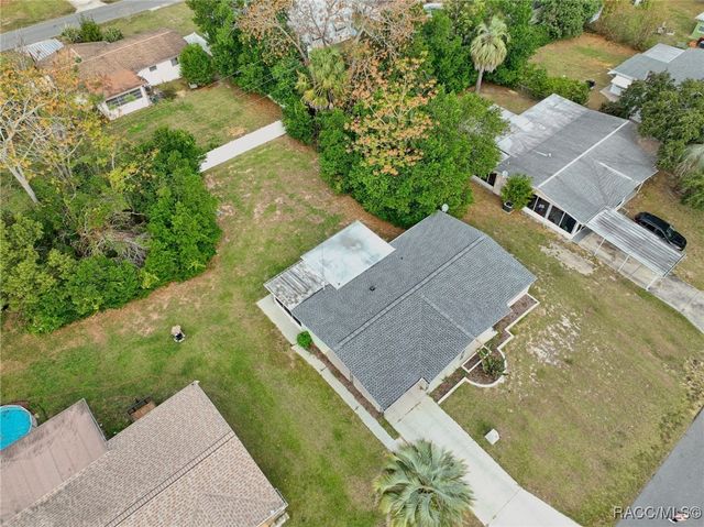 6 N Davis Street, Beverly Hills, FL 34465