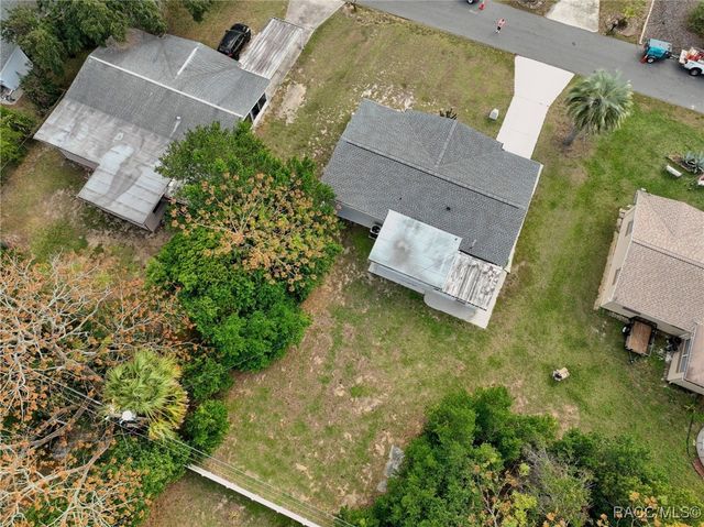 6 N Davis Street, Beverly Hills, FL 34465