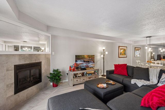 18645 Clear View Court, Minnetonka, MN 55345