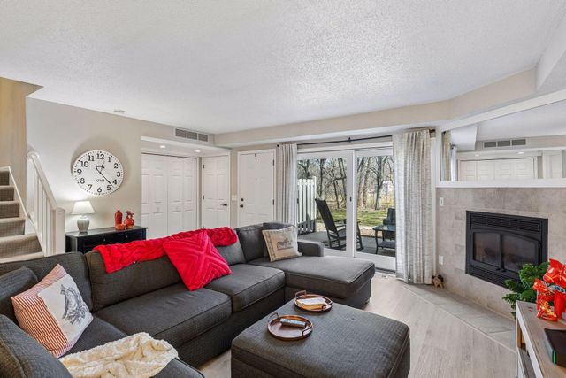 18645 Clear View Court, Minnetonka, MN 55345