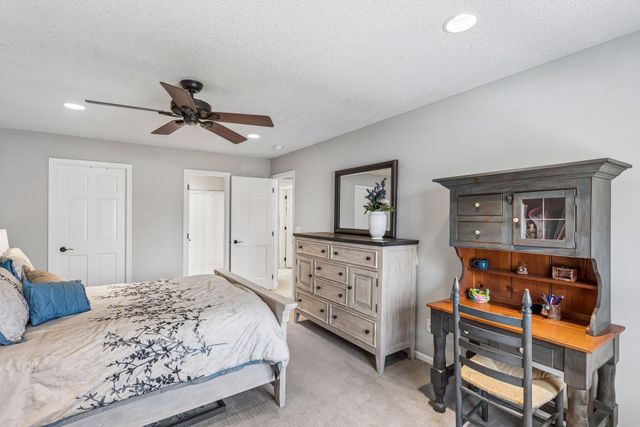 18645 Clear View Court, Minnetonka, MN 55345