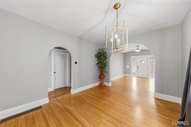 6207 Fyler Avenue, St Louis, MO 63139