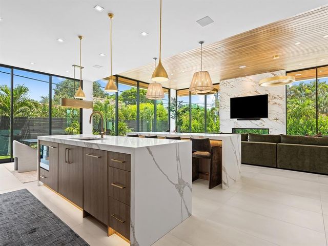 2657 NE 34th St, Fort Lauderdale, FL 33306