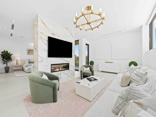 2657 NE 34th St, Fort Lauderdale, FL 33306