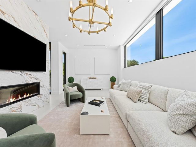 2657 NE 34th St, Fort Lauderdale, FL 33306