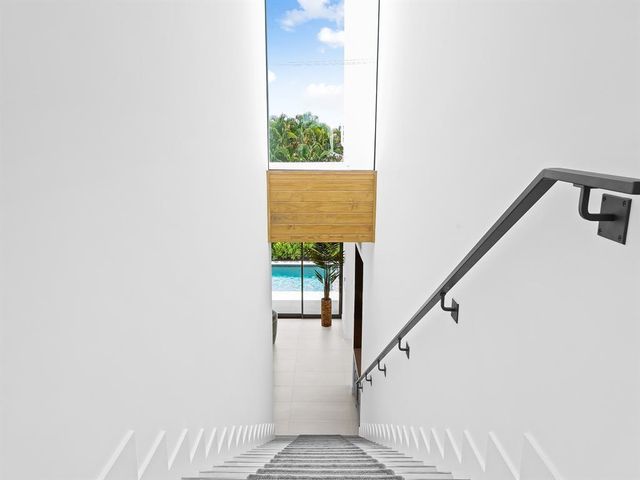 2657 NE 34th St, Fort Lauderdale, FL 33306