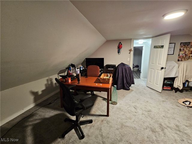 7700 Colgate Avenue, Cleveland, OH 44102