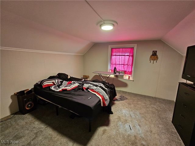 7700 Colgate Avenue, Cleveland, OH 44102