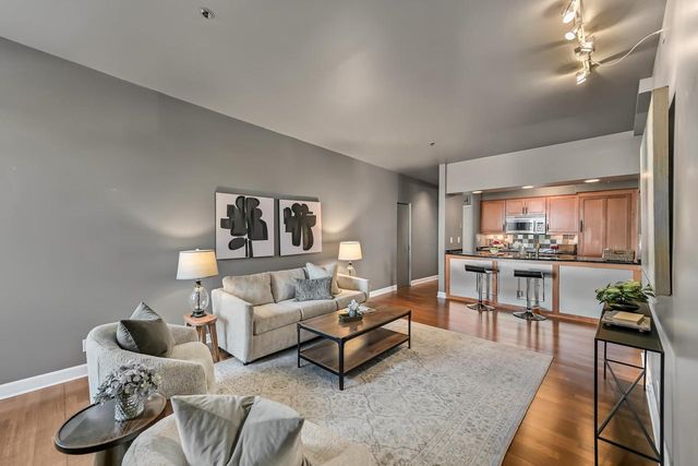 234 N Broadway #613, Milwaukee, WI 53202