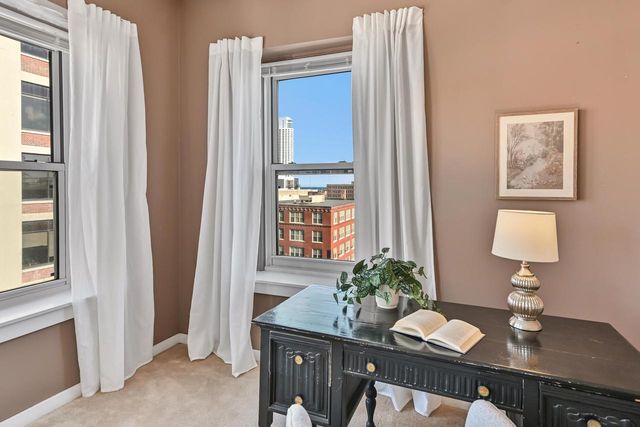 234 N Broadway #613, Milwaukee, WI 53202