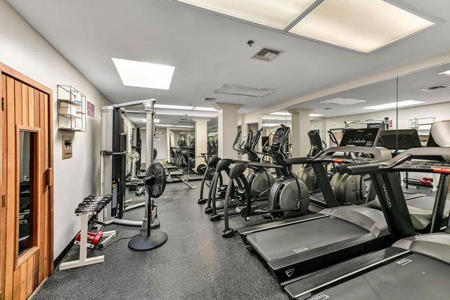 234 N Broadway #613, Milwaukee, WI 53202