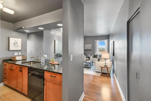 234 N Broadway #613, Milwaukee, WI 53202