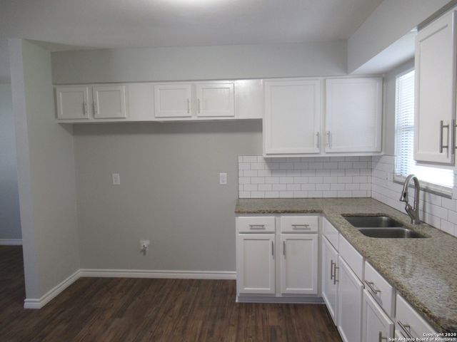 4122 Diamondhead DR., San Antonio, TX 78218