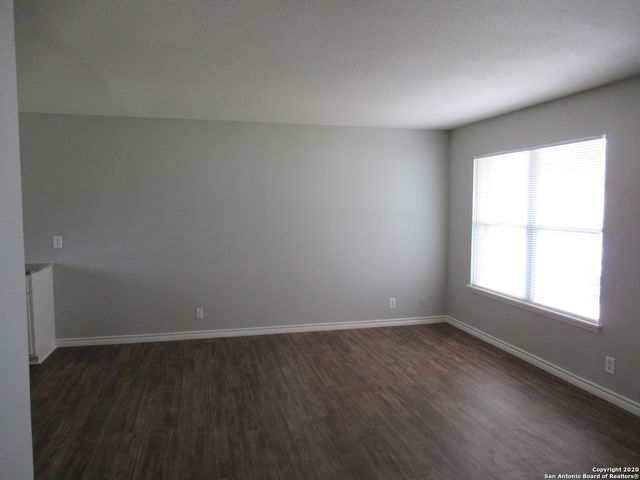 4122 Diamondhead DR., San Antonio, TX 78218