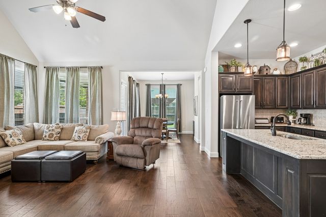 6800 Sleepy River Street, Mckinney, TX 75070