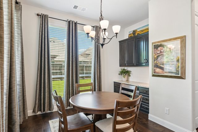 6800 Sleepy River Street, Mckinney, TX 75070