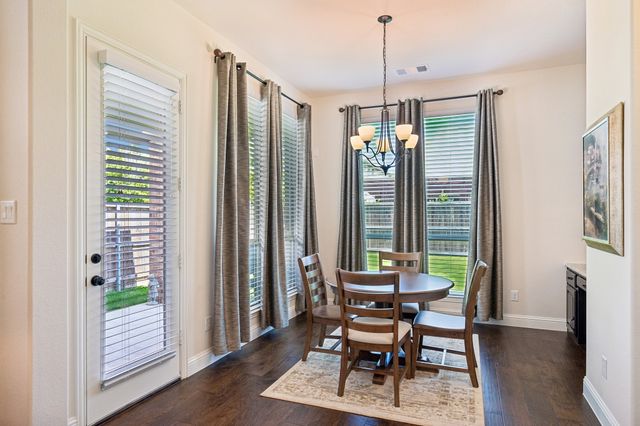 6800 Sleepy River Street, Mckinney, TX 75070