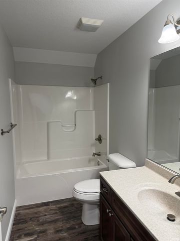 1125 Chestnut Circle, Plymouth, IN 46563