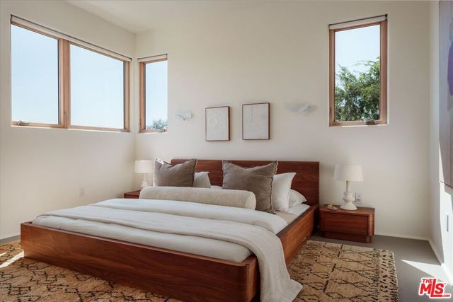 2083 Hanscom Drive, South Pasadena, CA 91030