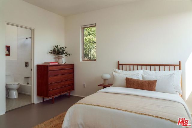 2083 Hanscom Drive, South Pasadena, CA 91030
